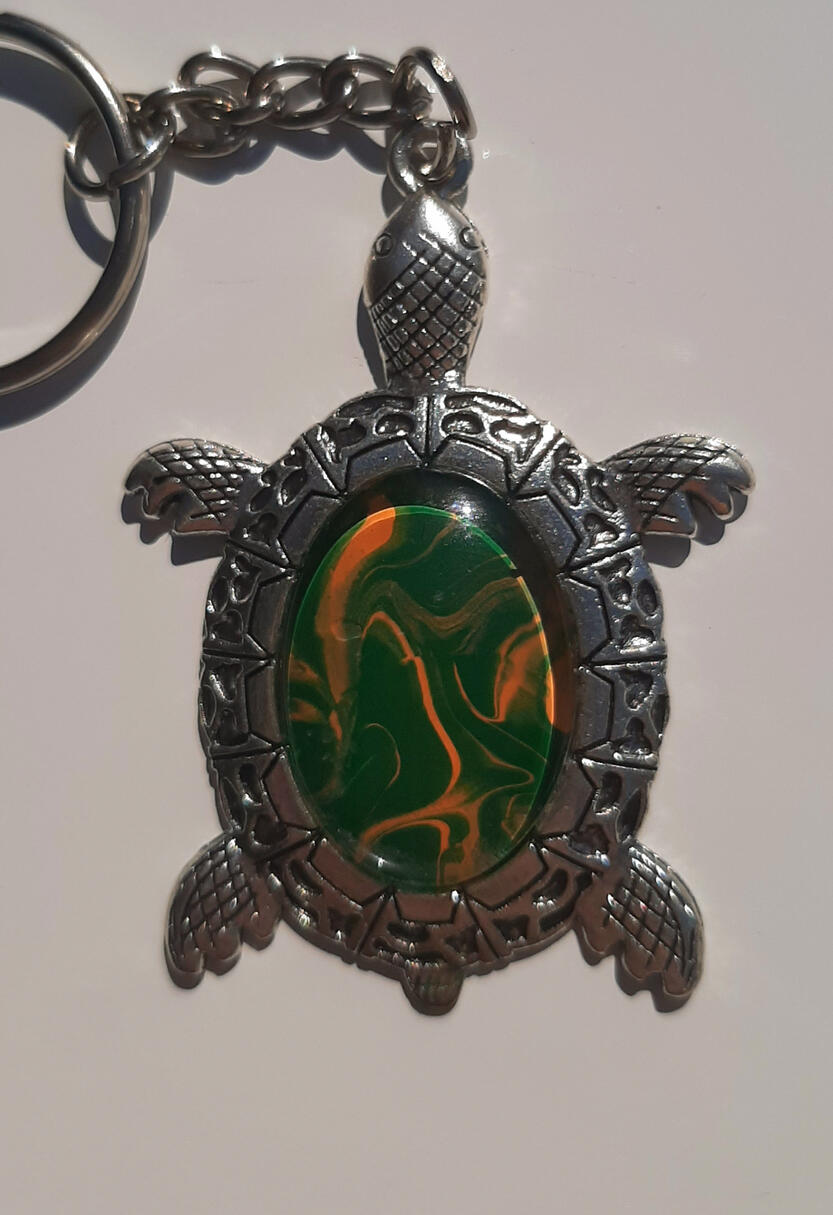 TK002